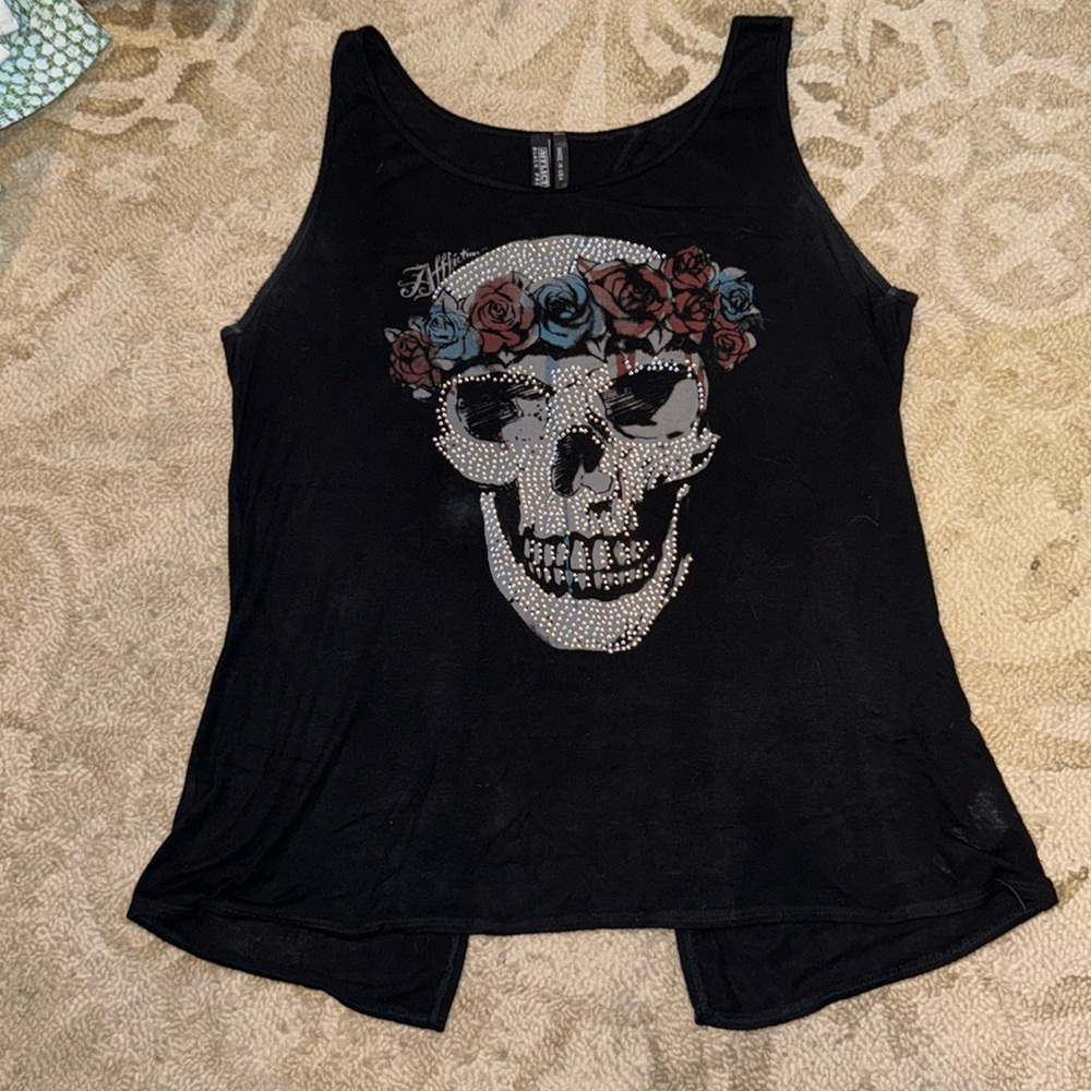 Affliction Tank with split back size medium